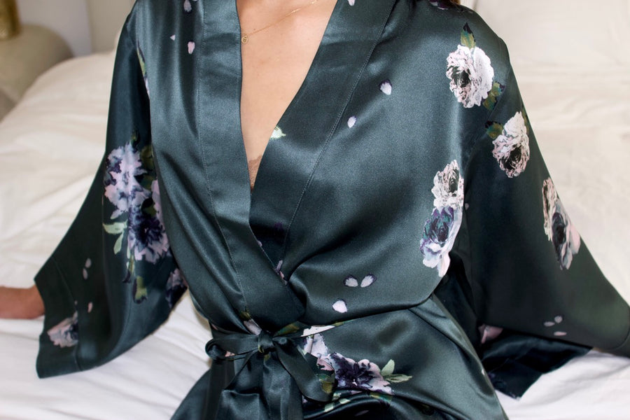 Silk Charmeuse Short Silk Robe: Emerald Rose Print